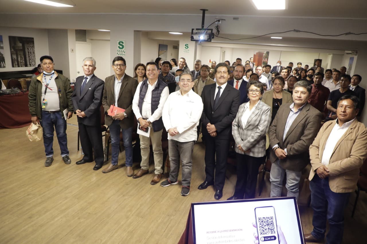 Contraloría capacitó a autoridades electas
