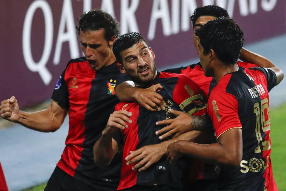Melgar se consolida en la cima del Apertura tras vencer a ADT
