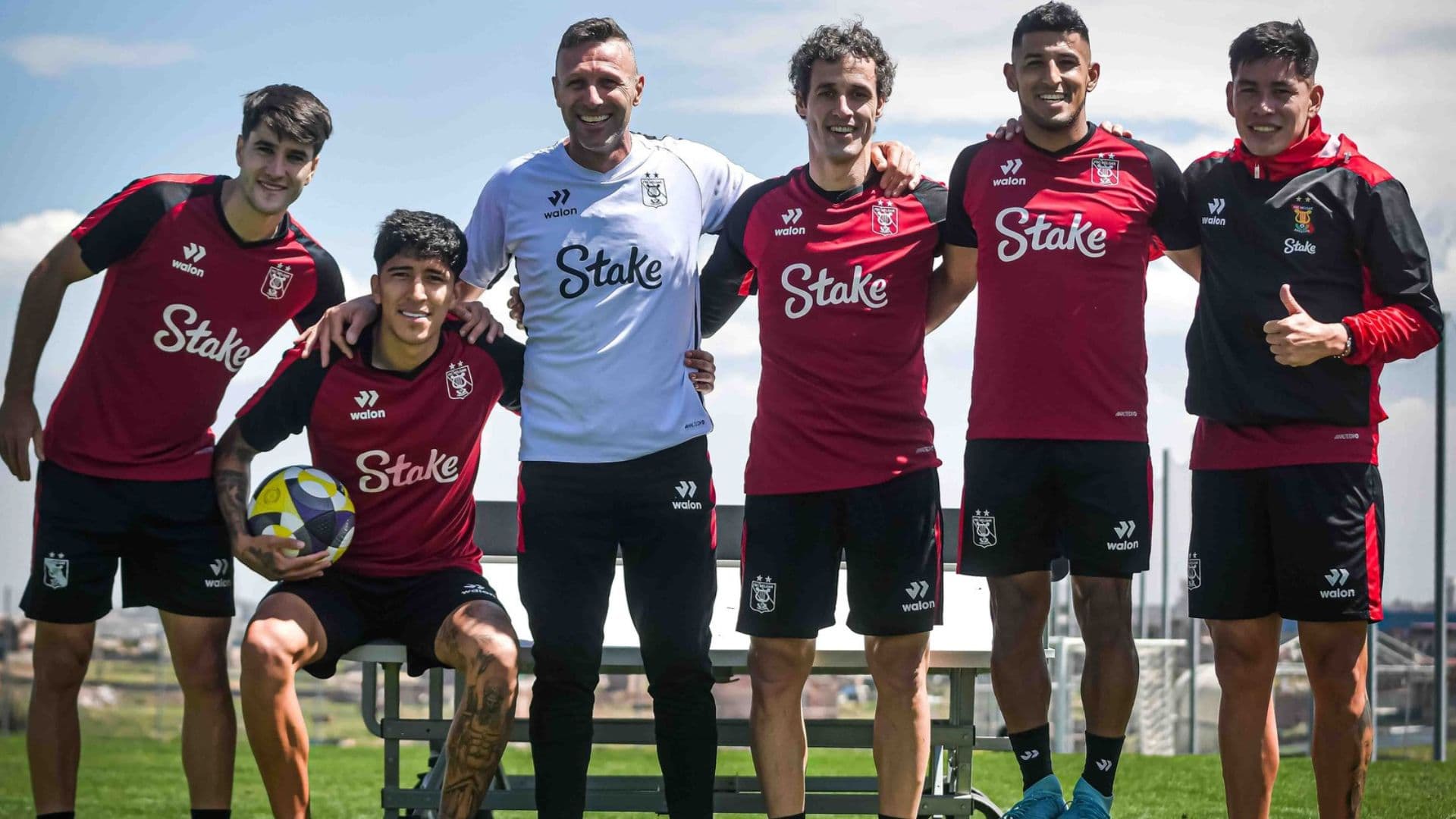 Melgar visita a Ayacucho FC con la misión de mantener el liderato