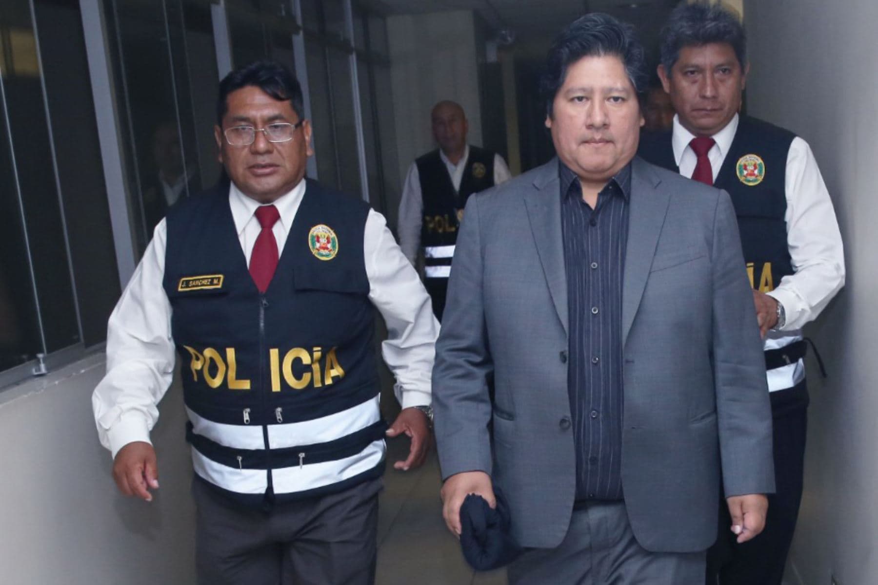 Poder Judicial absuelve a expresidente de la FPF, Edwin Oviedo
