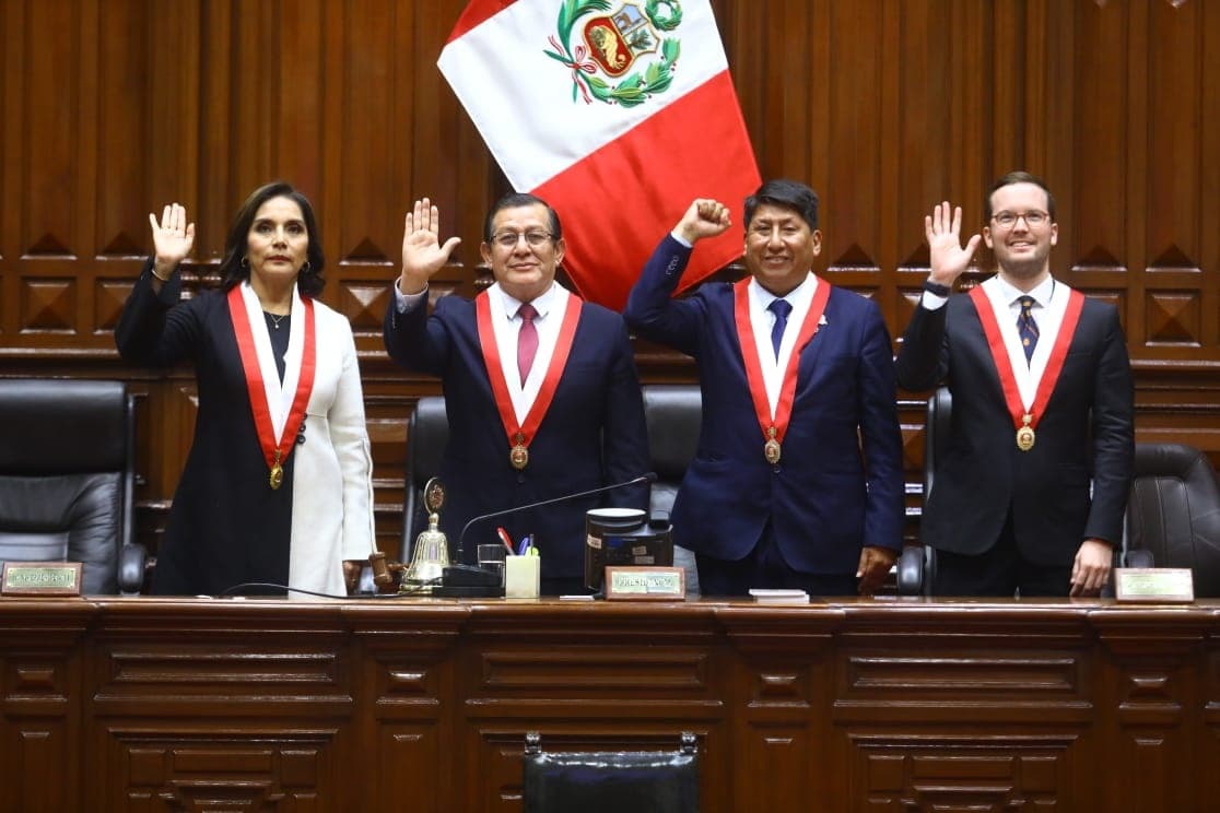 Salhuana dice que trabajará para recuperar la confianza del pueblo