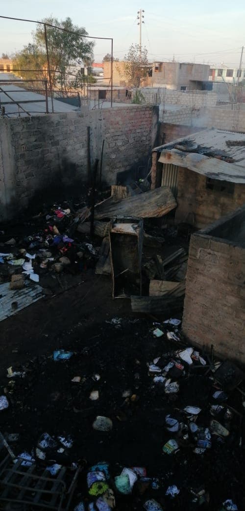 Cuatro familias lo pierden todo tras incendio de sus viviendas