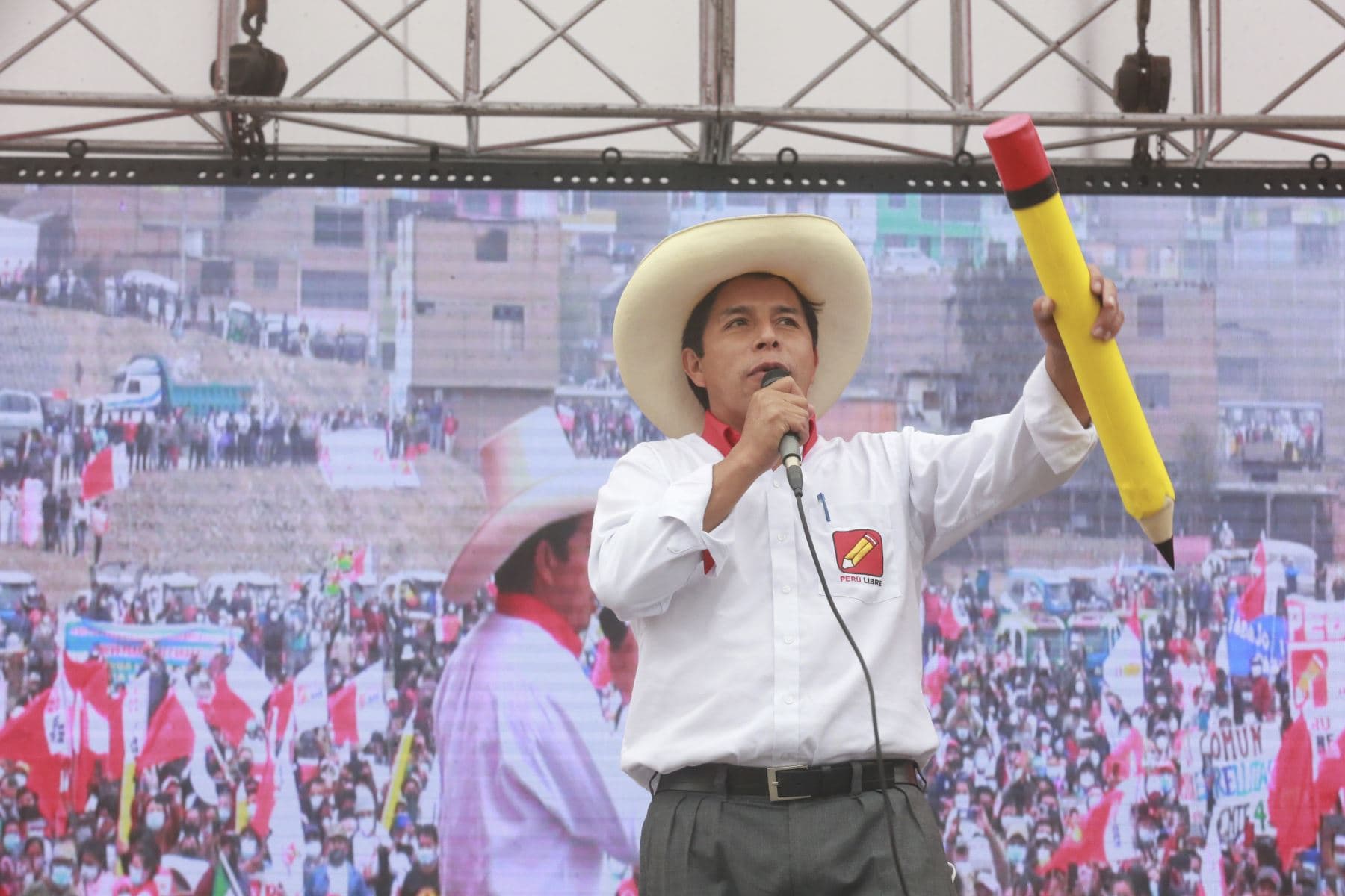 Arequipa: Militantes disconformes con resultados de aprobación a Pedro Castillo