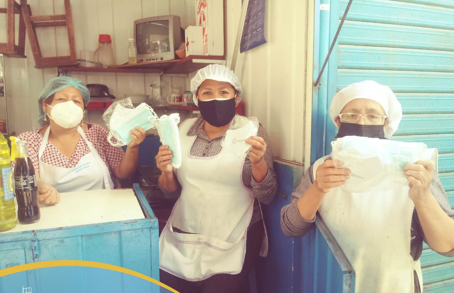 Entregan 250 kits de mascarillas a mercados de Mariano Melgar