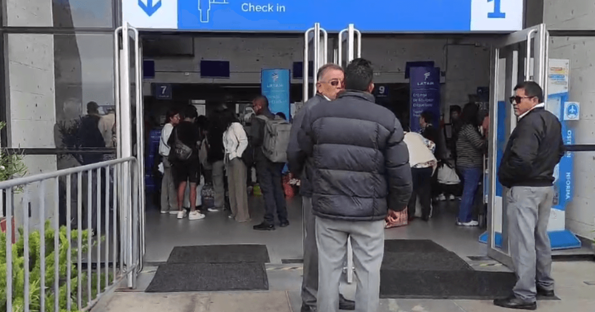 Mal clima obliga a aerolíneas de Arequipa cancelar vuelos