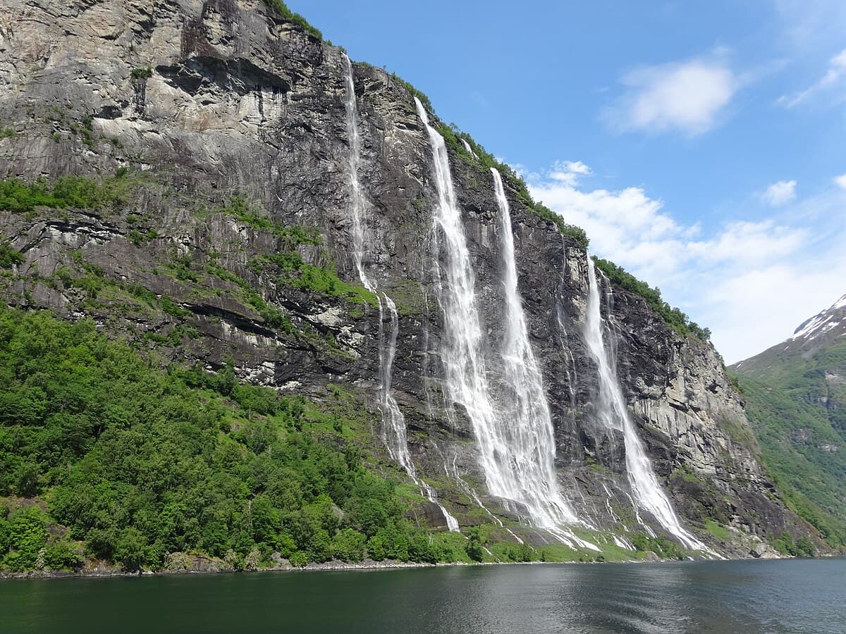En Perú está la tercera catarata más alta del mundo