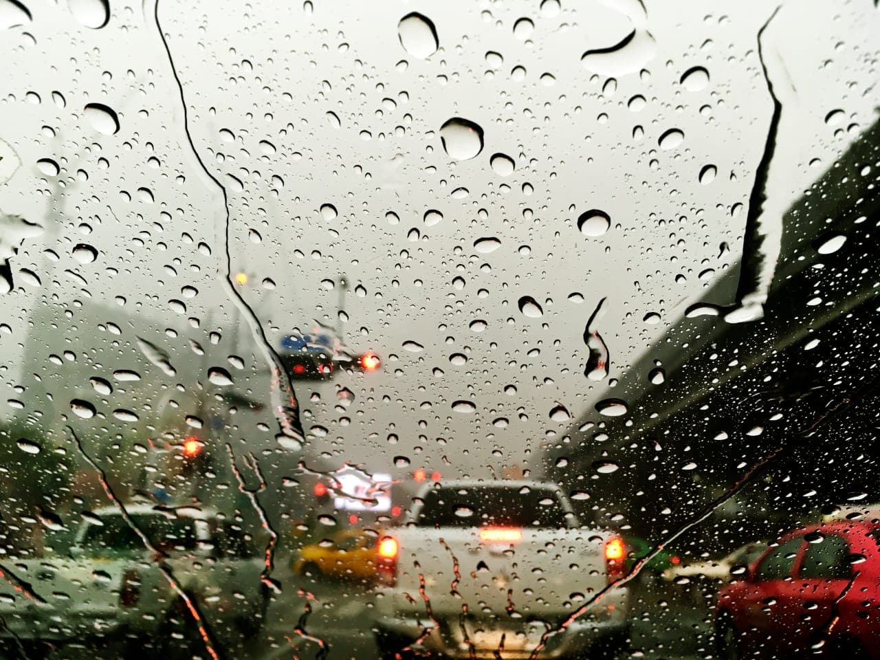 Lluvias intensas: 4 claves para prevenir inundaciones en el hogar