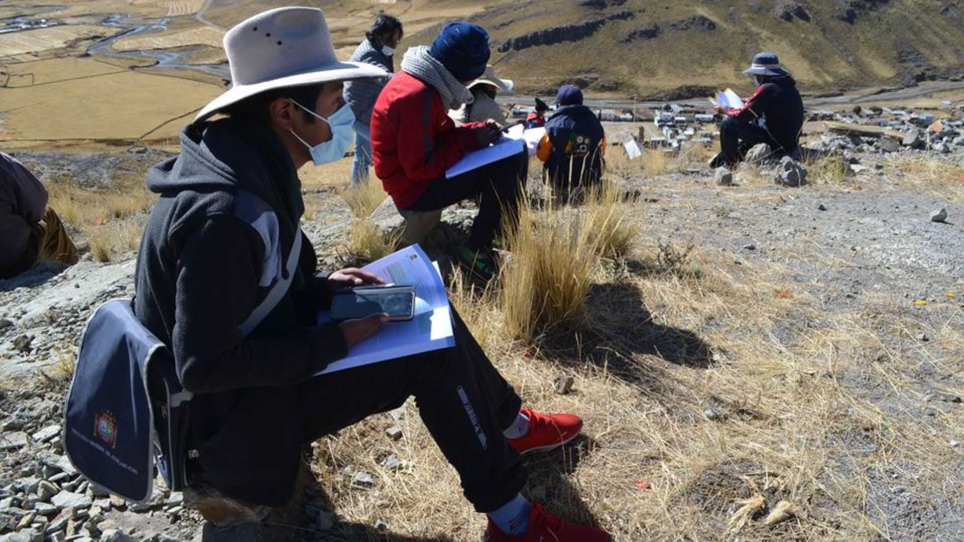 Inicio de año escolar con problemas de conectividad