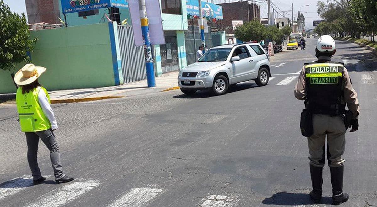 Prueba en vacío del intercambio vial Bicentenario cerrará varias vías de la ciudad