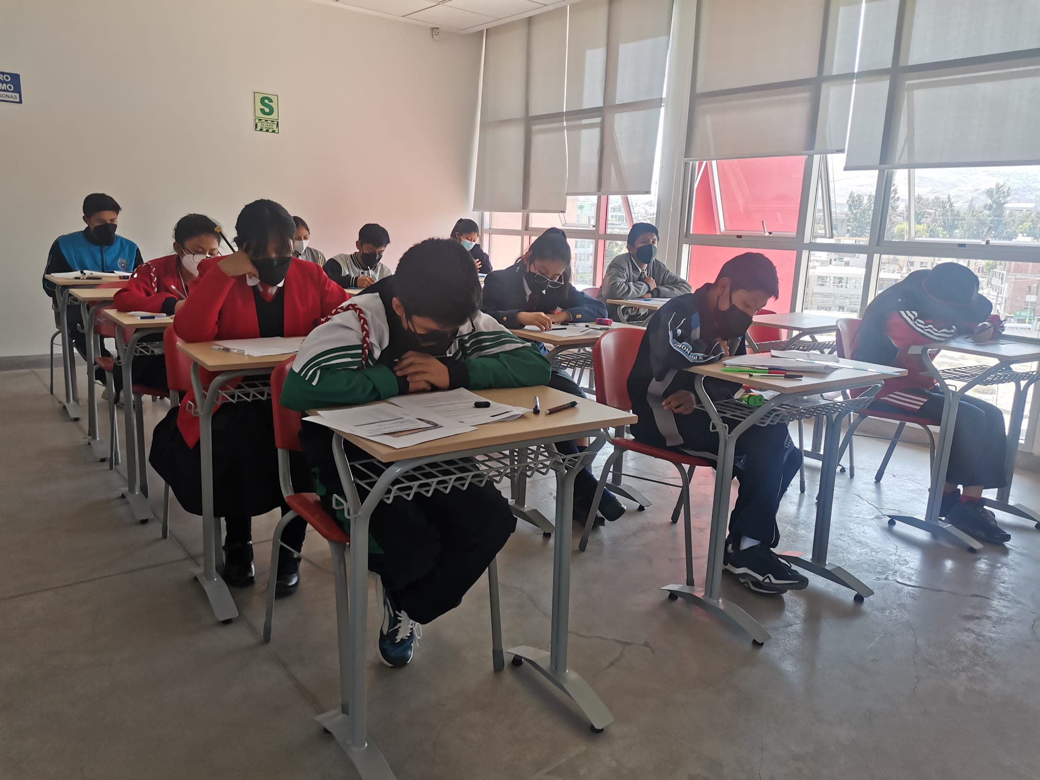 Gerencia Regional de Educación suspende clases por paro docente