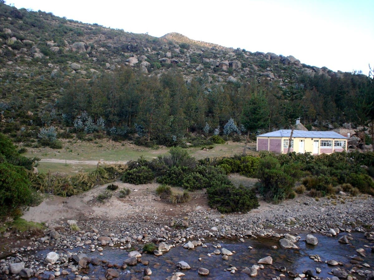 Ordenan la limpieza de relaves mineros que dañaron zona agraria en Iray-Condesuyos