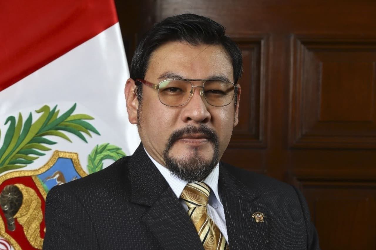 Ética reconsiderará decisión sobre Luis Cordero Jon Tay