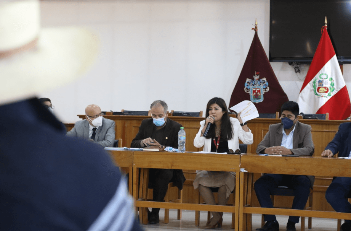 Frágil tregua en Caylloma para Adenda 13 de Majes II