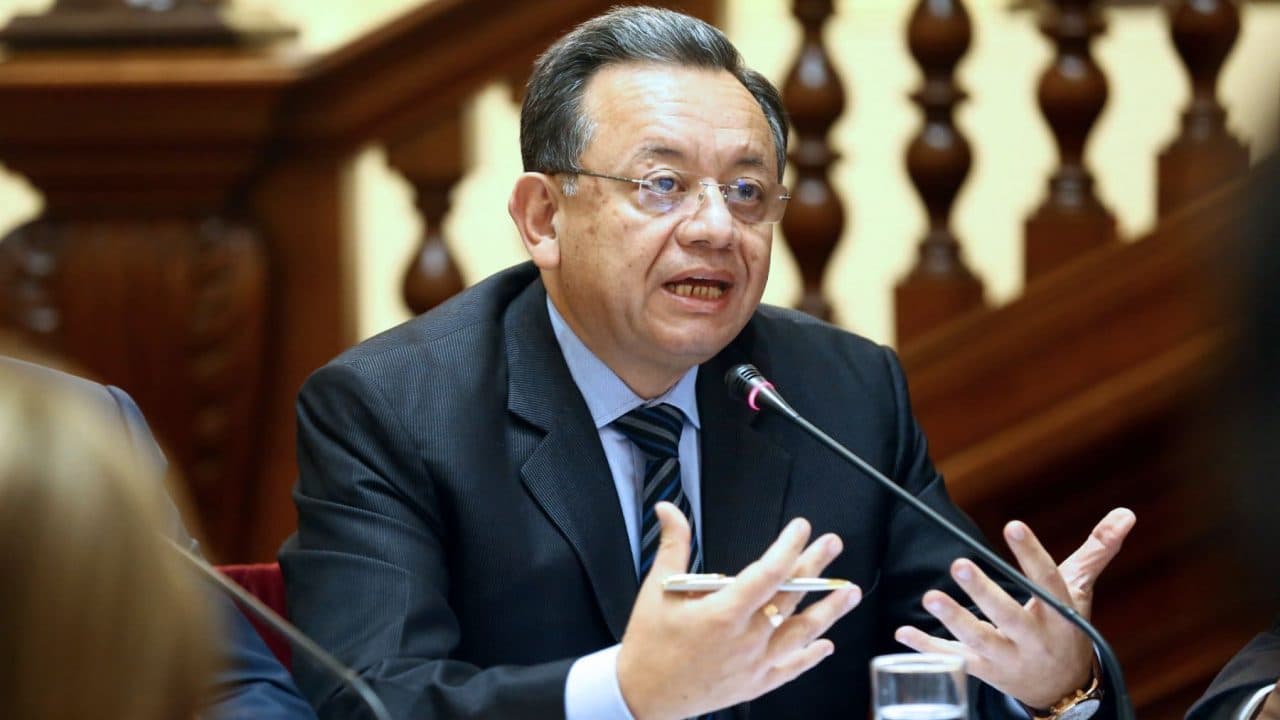 "Congelamiento y reprogramación de deudas requiere modificaciones"