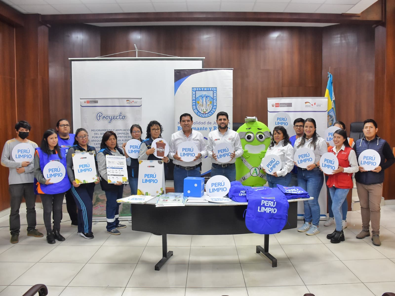 Convocan a campañas ambientales en Cercado y Bustamante y Rivero