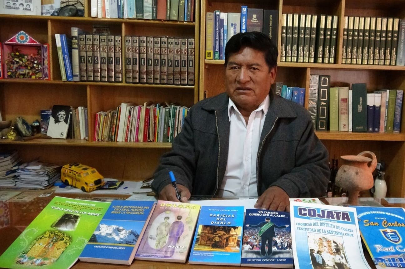 Faustino Condori y su obra “Yo también quiero ser alcalde”