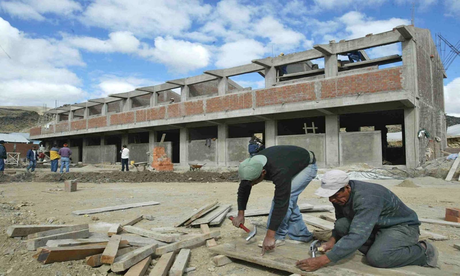 Hay 26 colegios que requieren de obras de reconstrucción