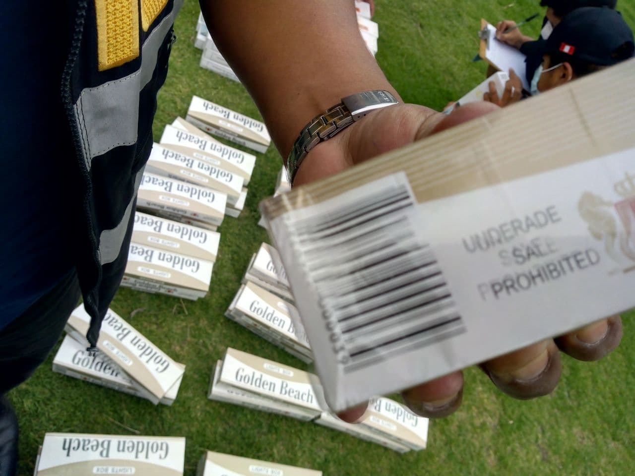 Vuelven a incautar cigarrillos de contrabando
