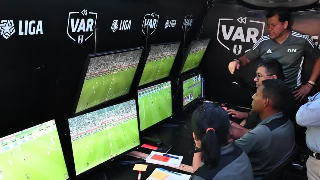 La CONAR solicitará a la Liga incorporar cámaras Goal Line