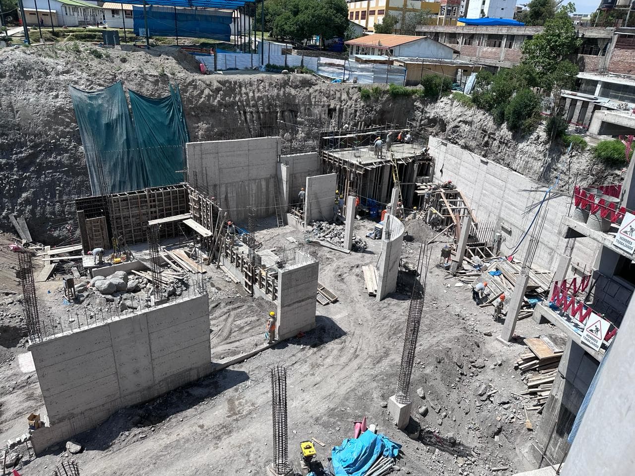 Atraso y aumento de presupuesto en las obras del colegio Bouroncle