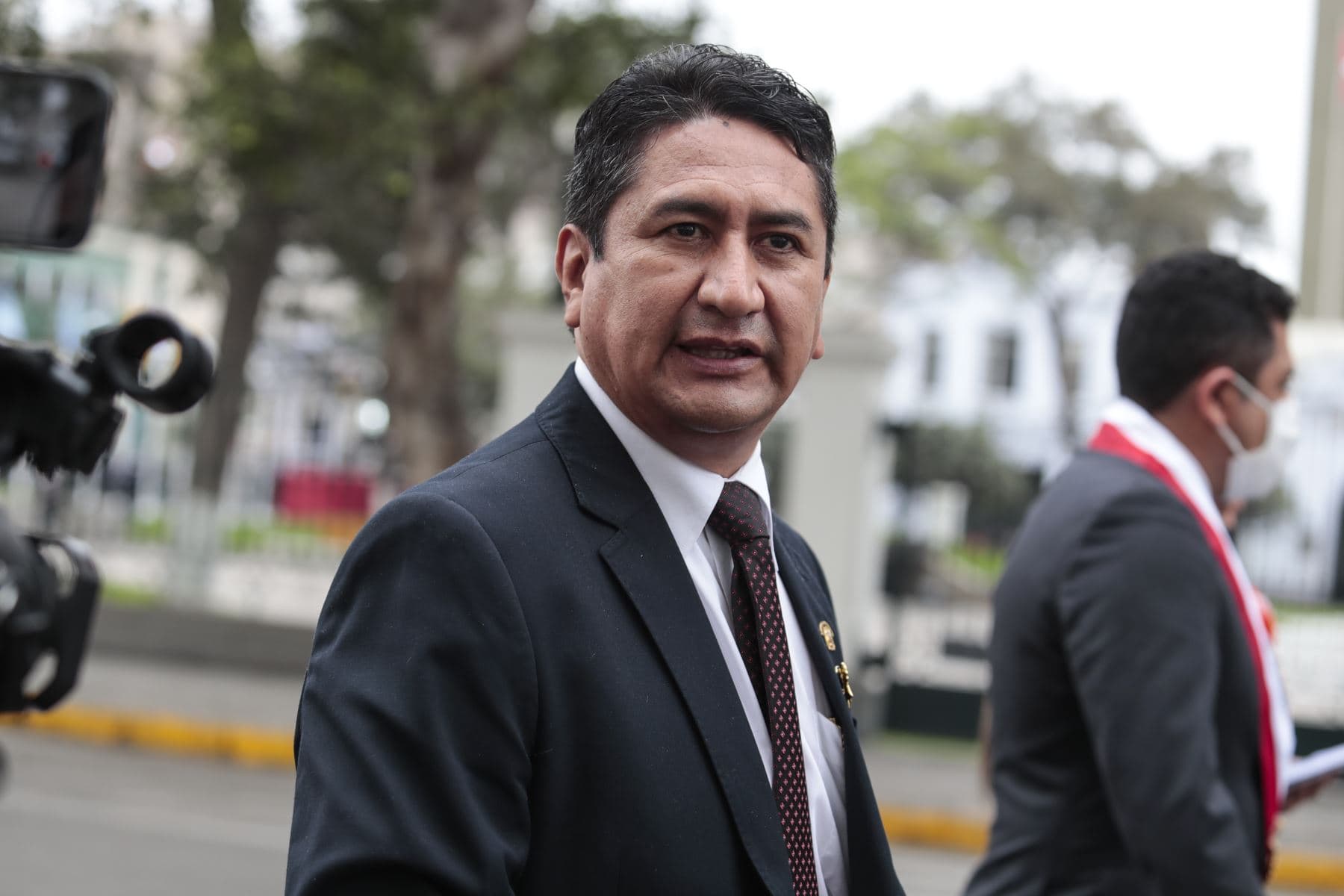 No se consultó a Perú libre sobre cambio de ministros, afirmó Cerrón