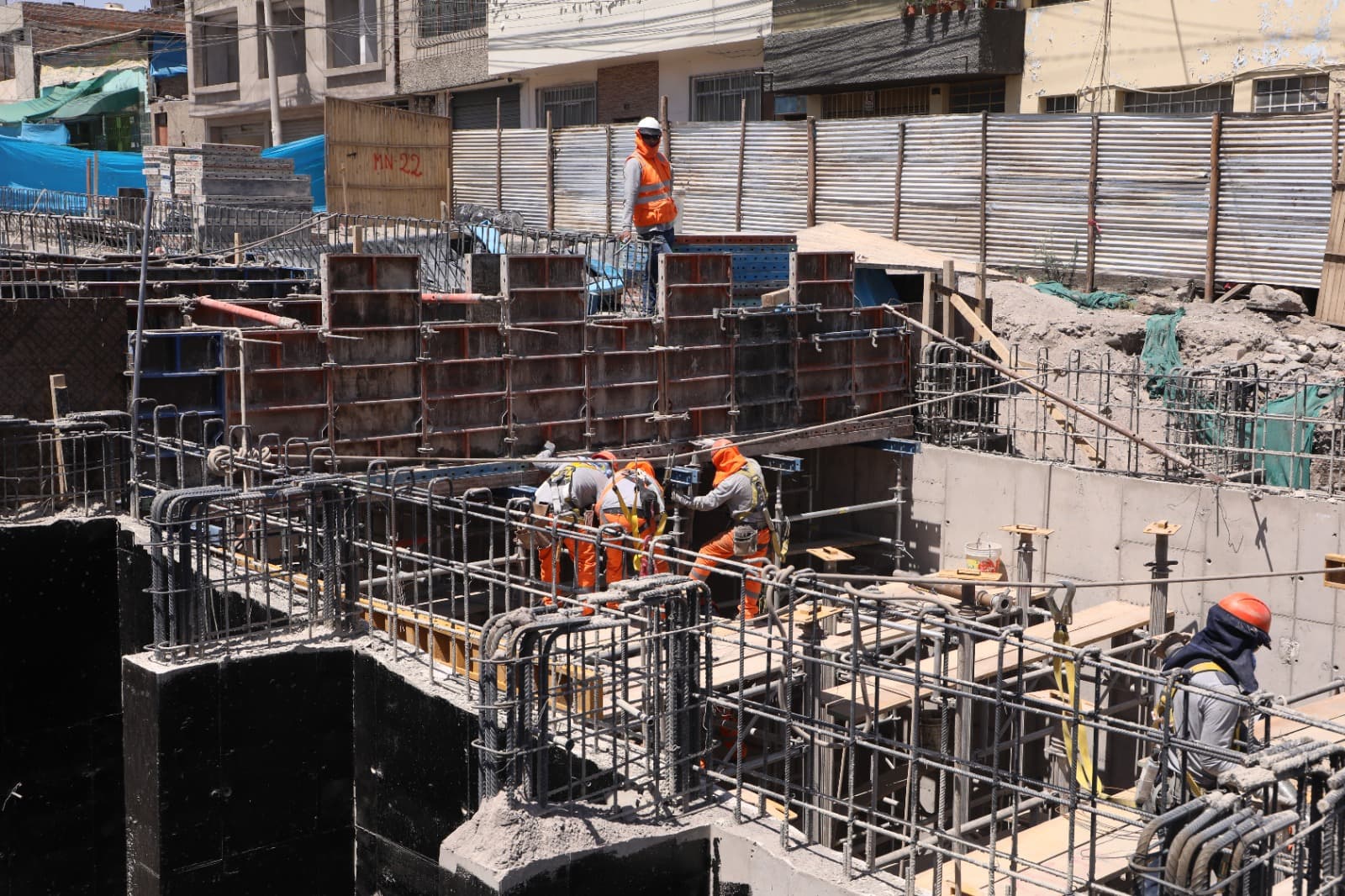 Más de S/3 millones le costará a MPA soterrar cables de telefonía