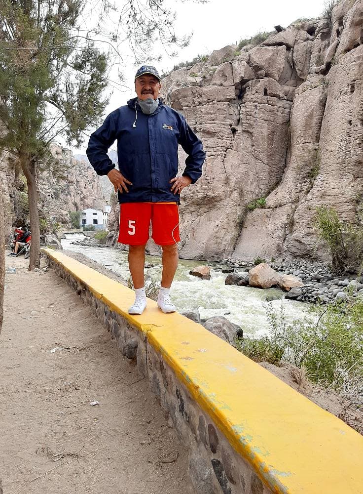 La “araña” Bernardo, un grande entre los guardametas de Arequipa