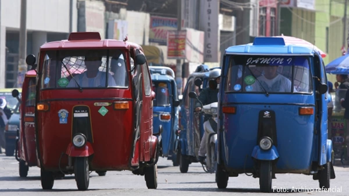Mototaxis trasladan sus servicios a Uber