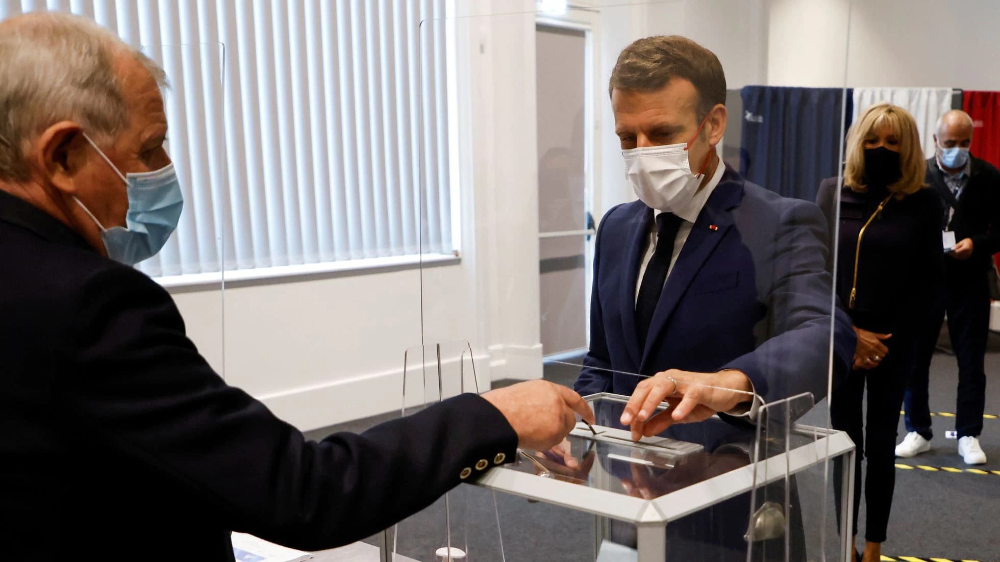 Ultraderecha sale derrotada de las regionales francesas