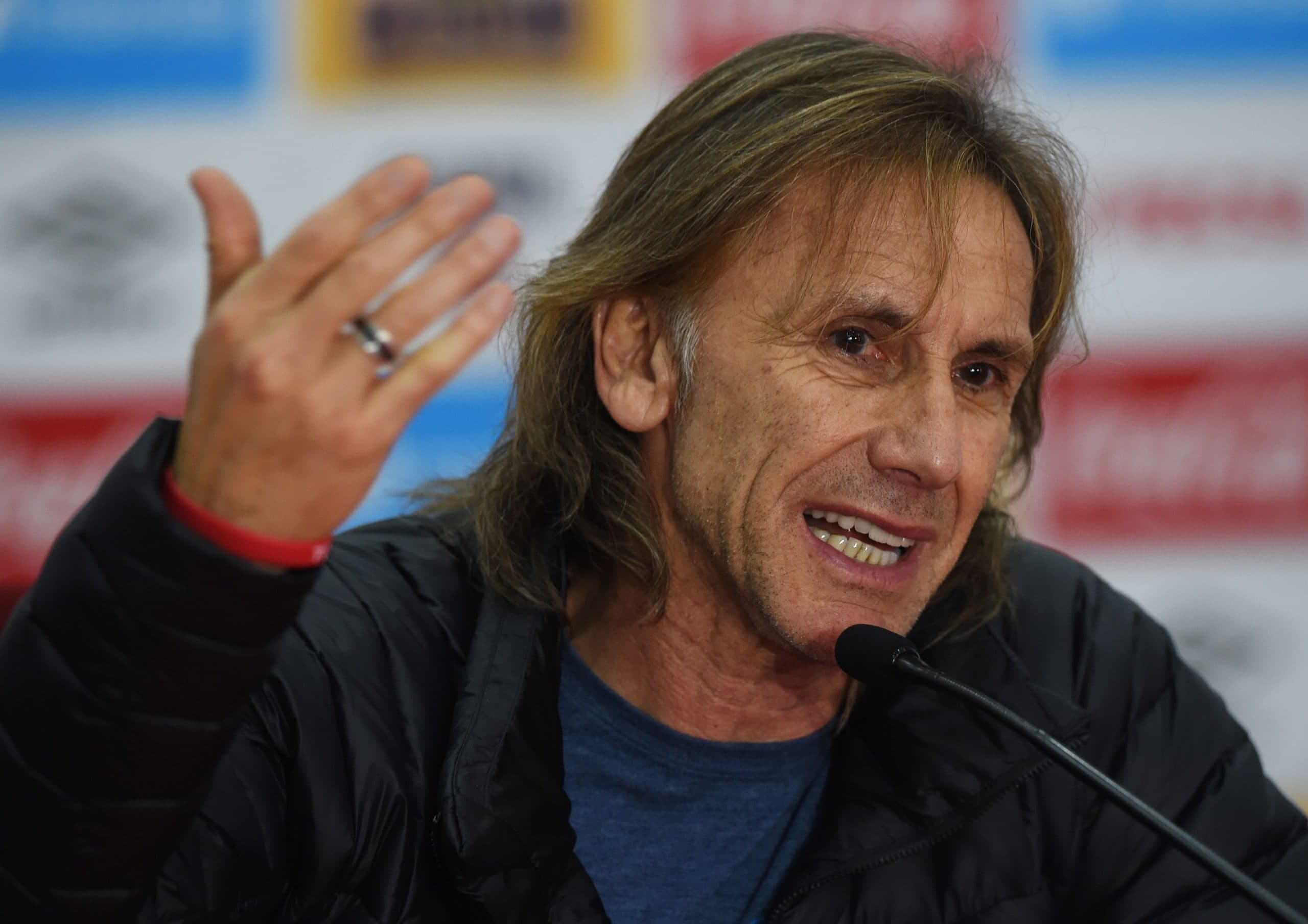 "Ponte la Camiseta": Gareca respalda a jugadores que enviaron mensaje político