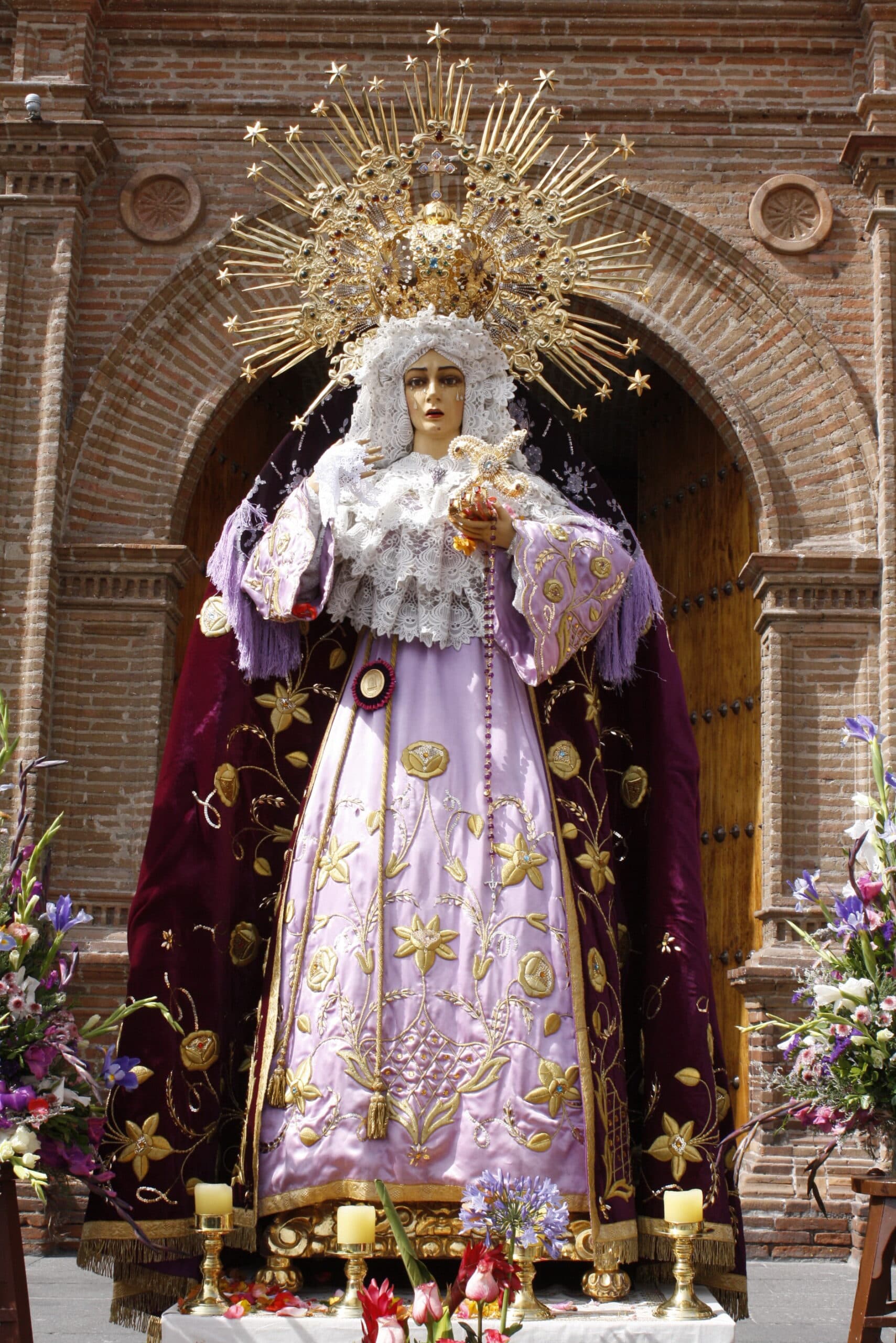 Vigilia Pascual comenzará a las 22:00 horas en Plaza de Armas