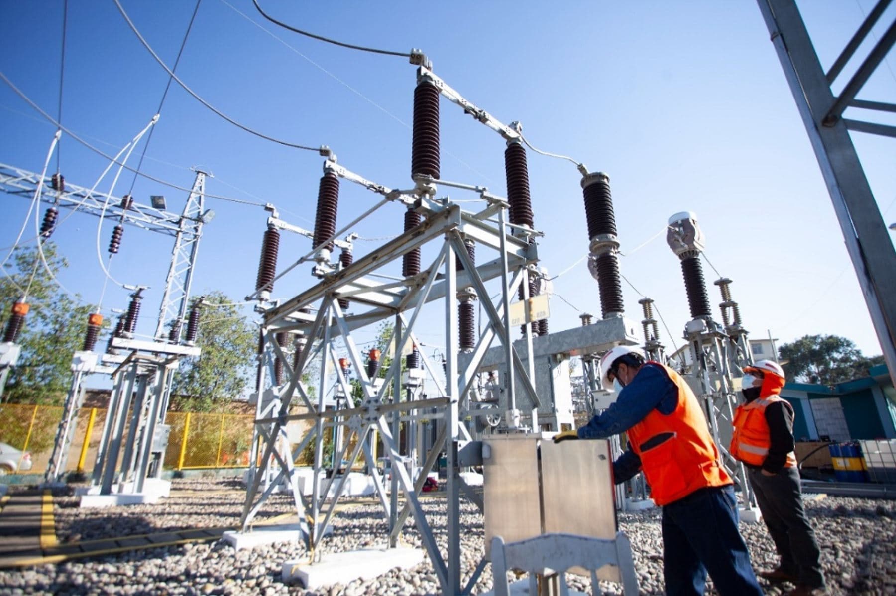 Cuatro regiones produjeron el 79% de la electricidad del país