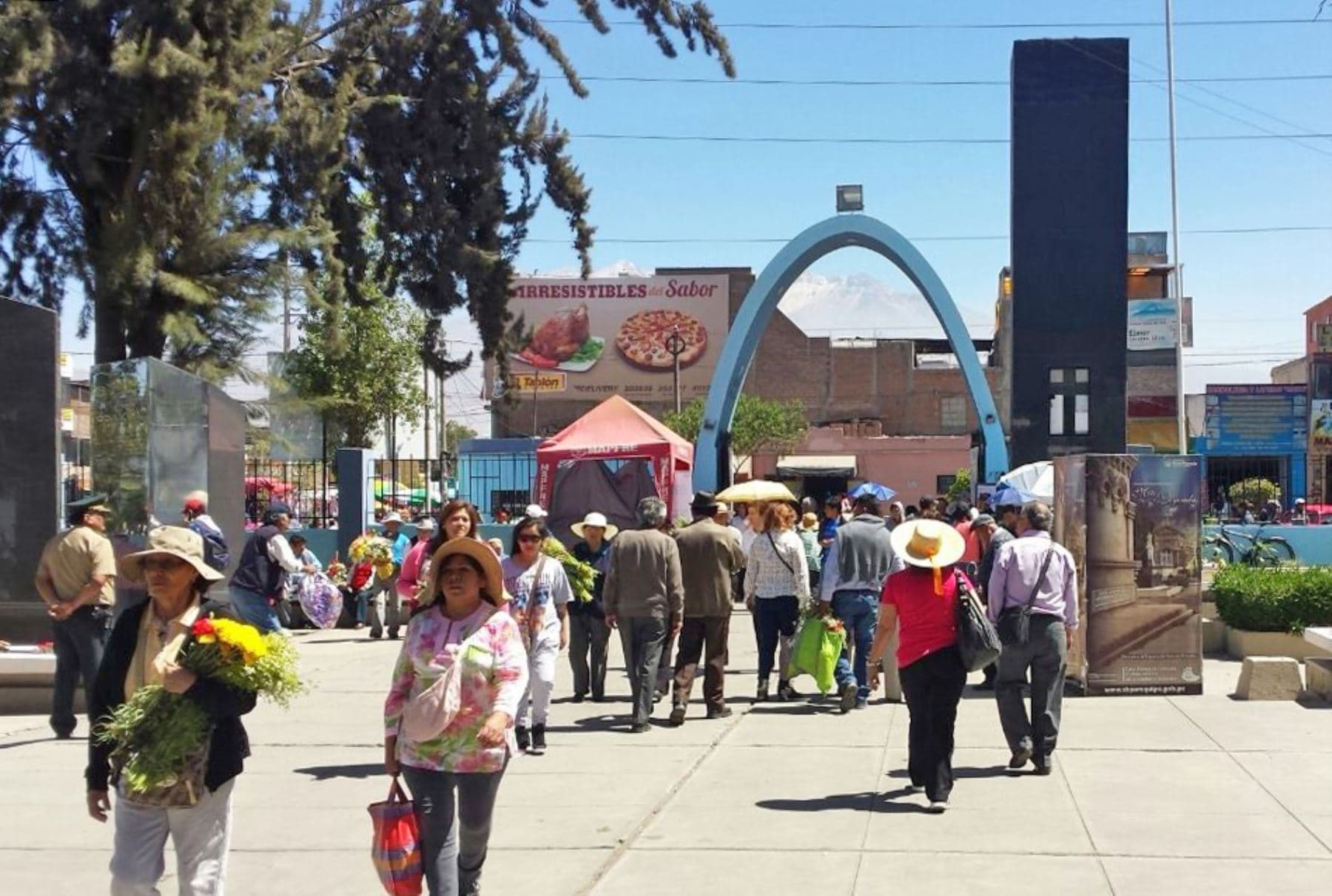Arequipeños no podrán ir a los cementerios en Día de los Muertos
