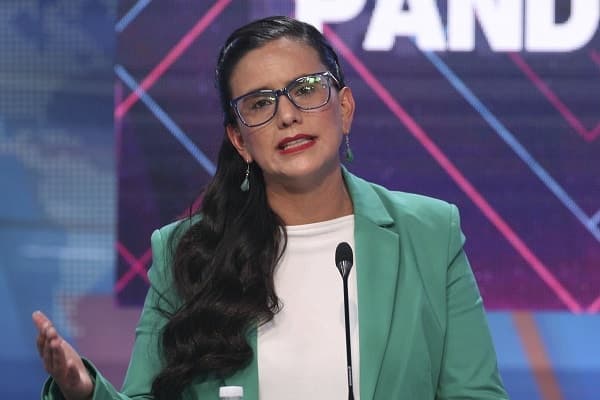 “La vacuna no se debe convertir en un negocio”