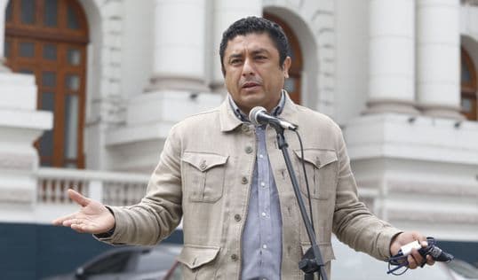 Plantean abrir proceso disciplinario contra Bermejo