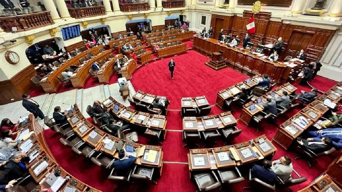 Ejecutivo promulgó ley que restablece la bicameralidad