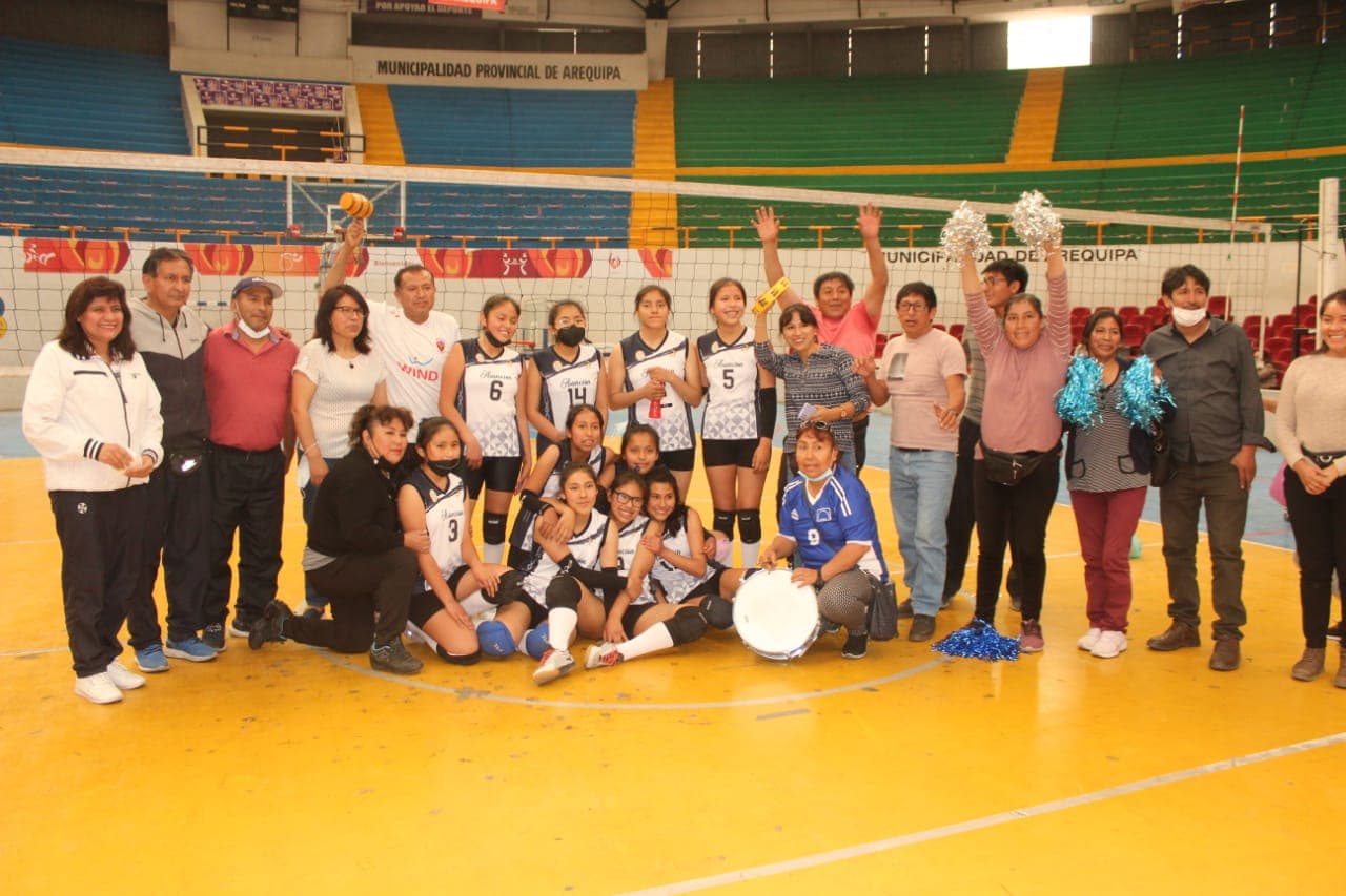 Campeonas de la región apuntan a Tacna por los Juegos Escolares