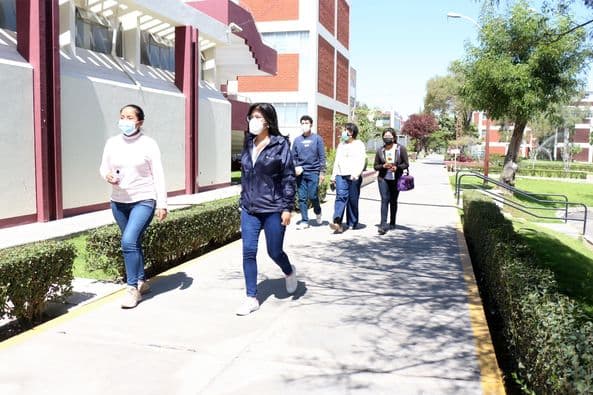 Destacan retorno a clases presenciales