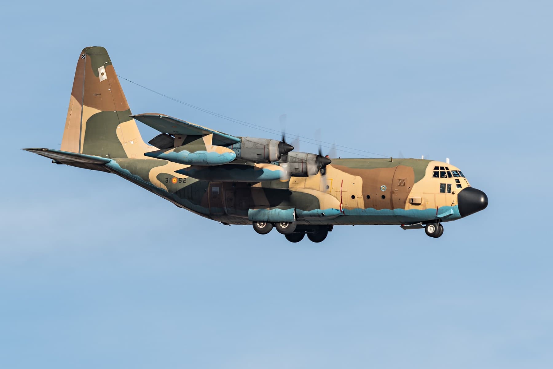 Francisco Sagasti compra de 2 aeronaves Hércules de España
