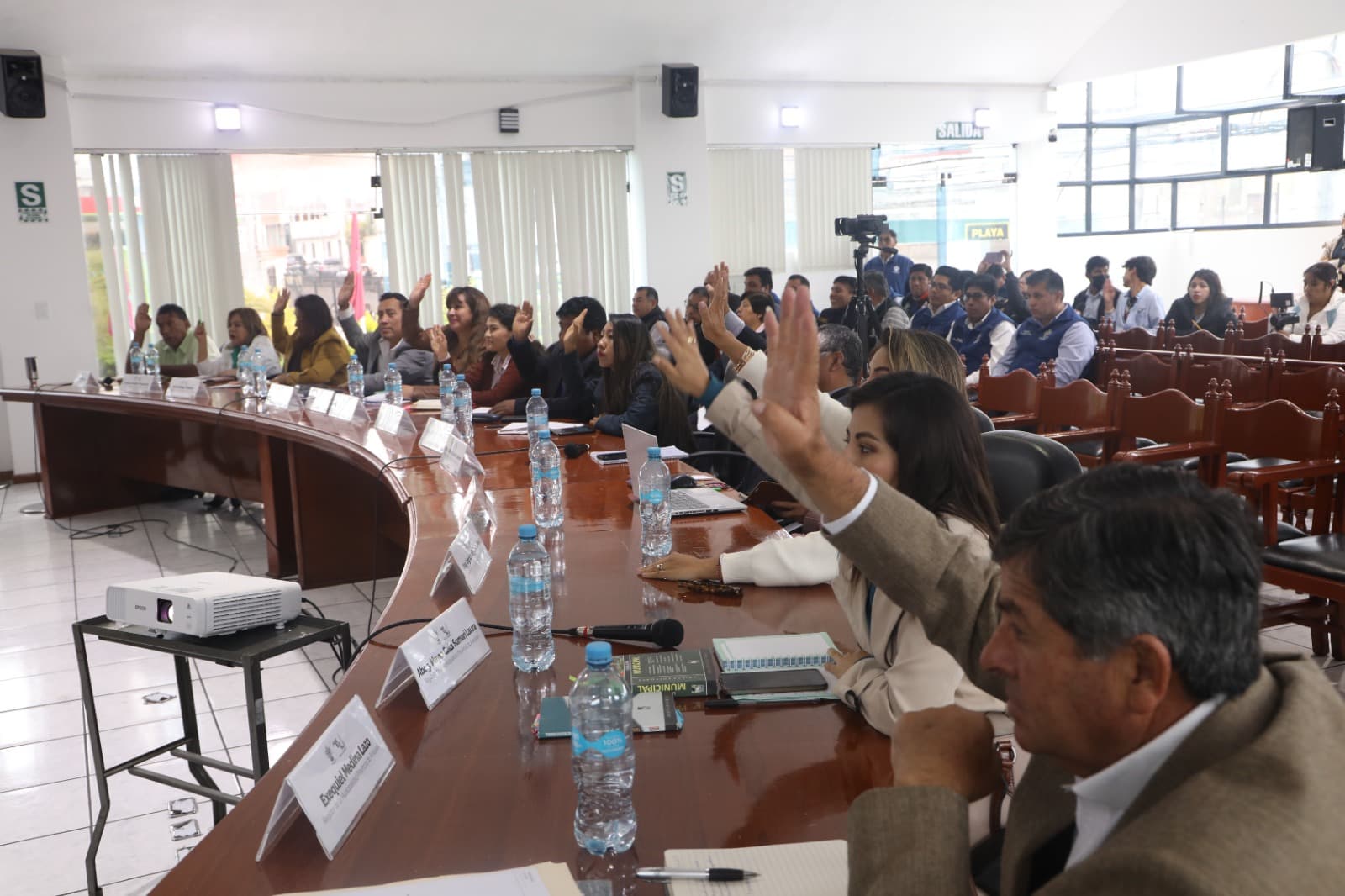 Concejo provincial debate hoy pedido de vacancia al alcalde