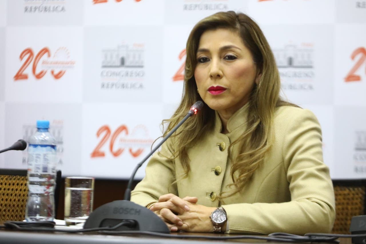 Exigen que centros comerciales y galerías del país contraten seguro por daños