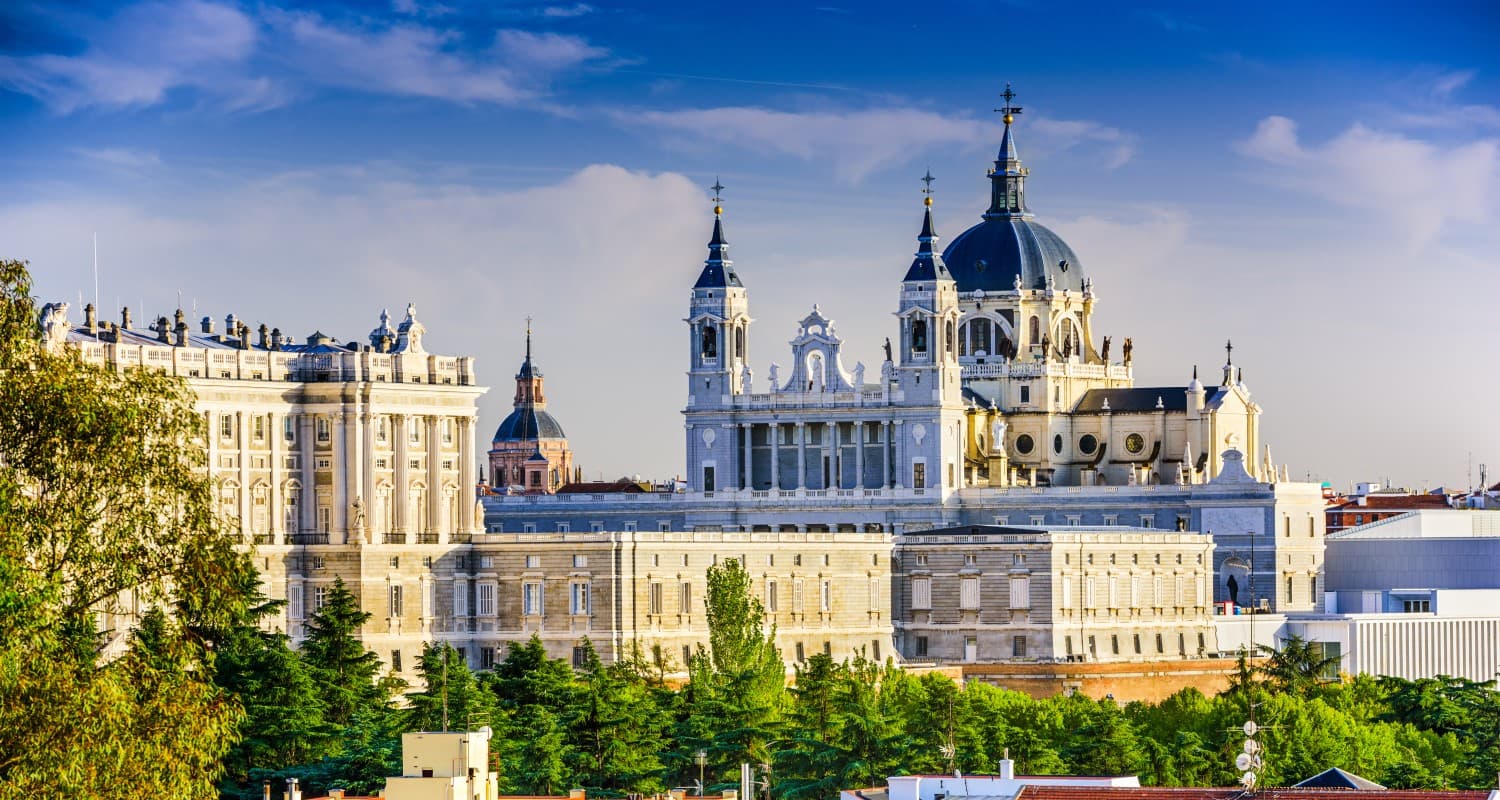 Estudiar, trabajar o invertir en España en 2026