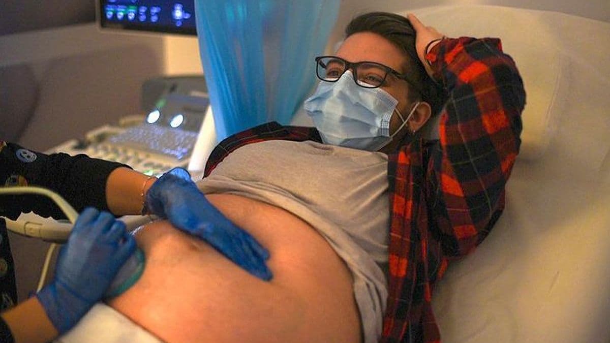 Rubén Castro, el papá gestante que dio a luz a una niña